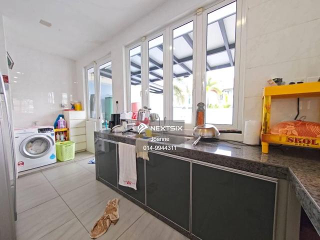 Residential House for sale in Kota Kinabalu, Bahagian Pantai Barat