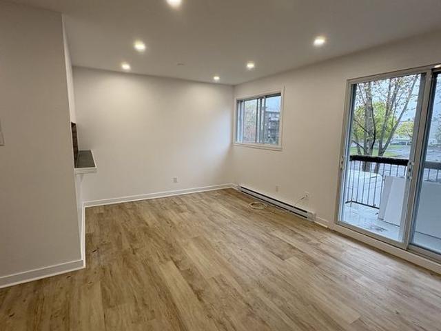 Apartment for rent in Longueuil, Quebec