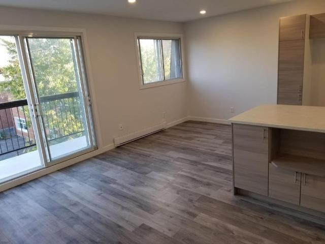 Apartment for rent in Longueuil, Quebec