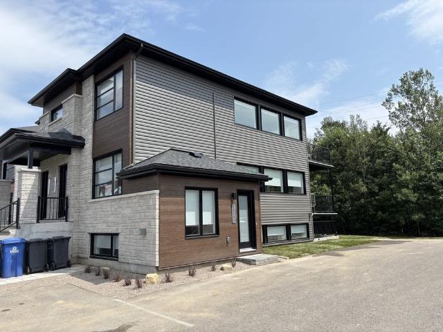 Apartment for rent in Laurentides, Quebec