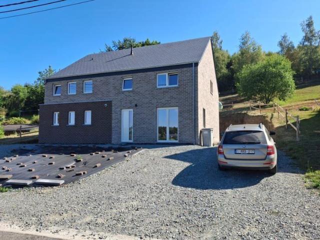 Maison location à Neufchâteau, Wallonie