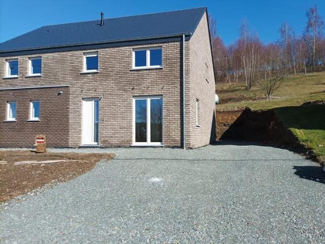 Maison location à Neufchâteau, Wallonie