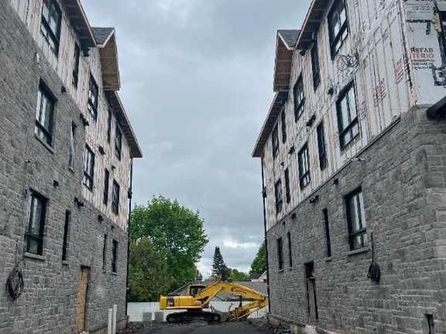 Apartment for rent in Bois-des-filion