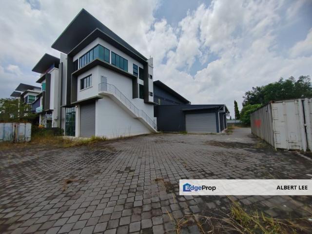 Warehouse for sale in Selayang, Selangor