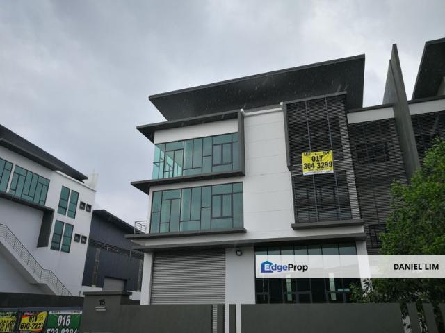 Warehouse for sale in Selayang, Selangor