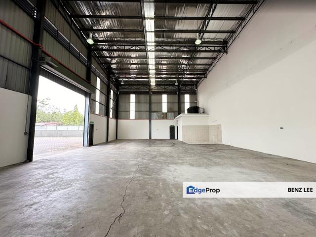 Warehouse for rent in Selayang, Selangor