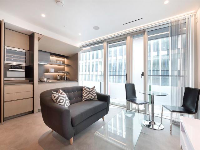 Studio for rent in Victoria, Greater London