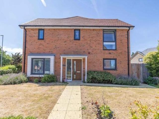 House for sale in Tylman Place, Oad Street