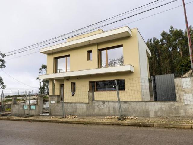 Casa venda em Bairro dos CTT, Odivelas