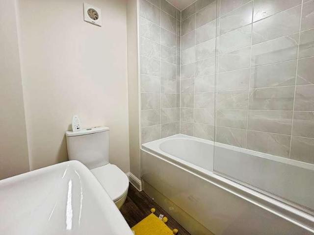 House for rent in Northampton, Overstone Leys