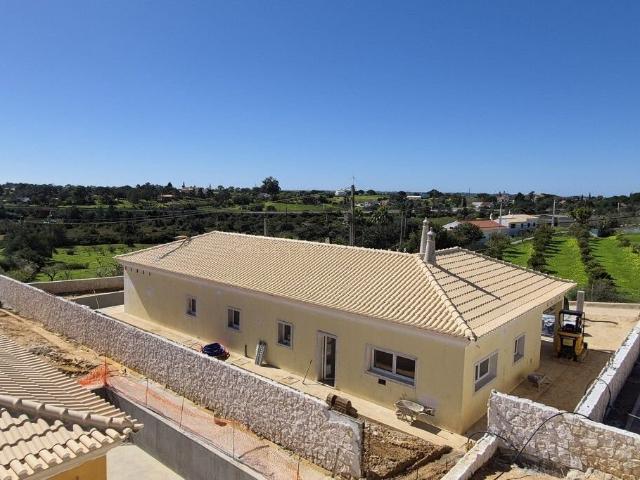 Vivenda venda em Montechoro, Albufeira