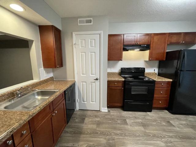 Apartment for rent in Thomasboro, Charlotte