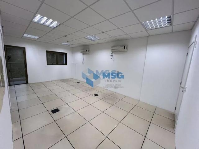 Ponto Comercial aluguel em Chinês, Santos