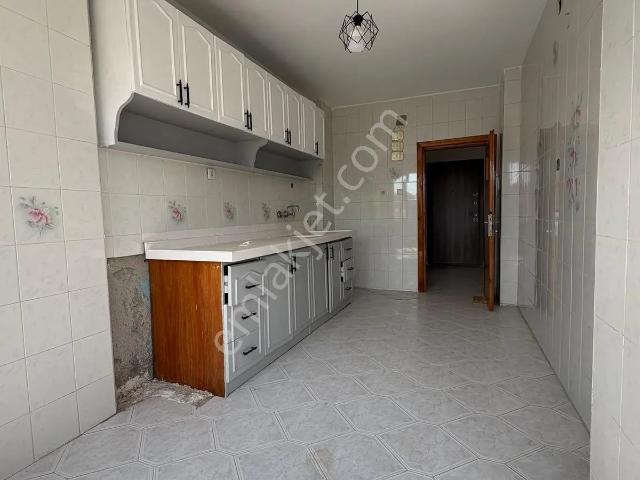 Yenişehir, Mersin içerisinde kiralık mülk