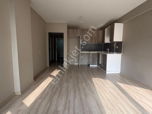 Yenişehir, Mersin içerisinde kiralık mülk