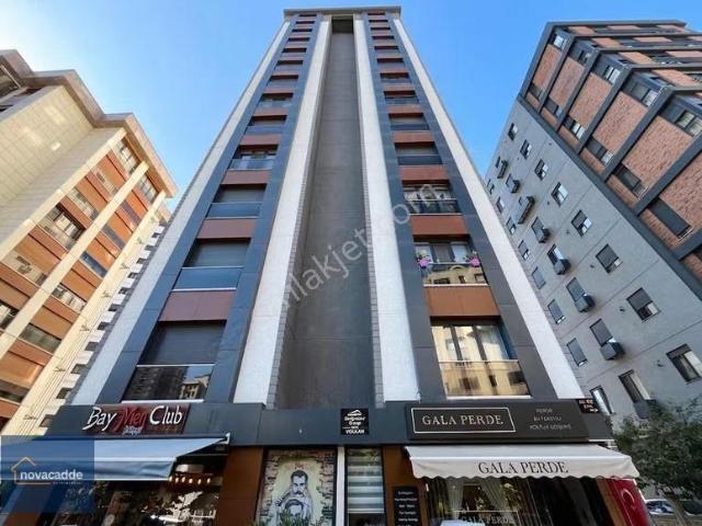Kadiköy, İstanbul içerisinde kiralık mülk