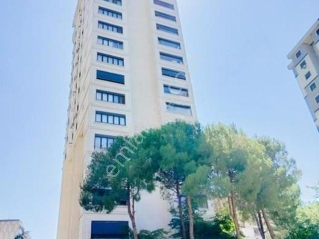 Çiftehavuzlar, Kadıköy içerisinde satılık mülk