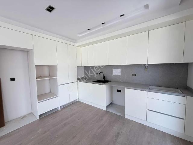 Kemalpaşa içerisinde kiralık mülk