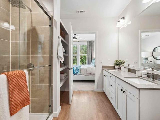 Apartment for rent in Mecklenburg, North Carolina