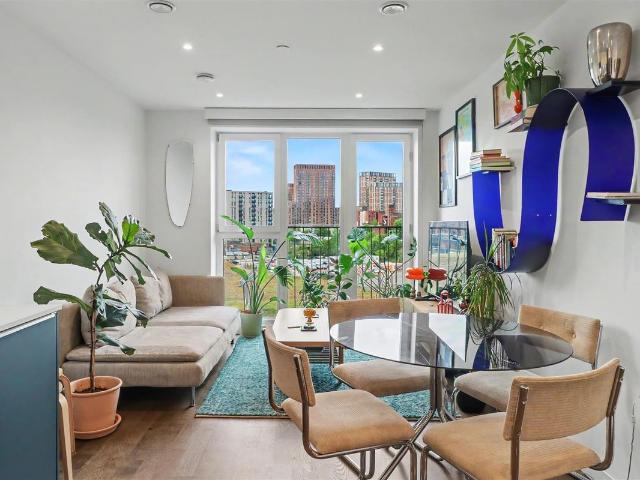 Apartment for rent in City Centre, Salford