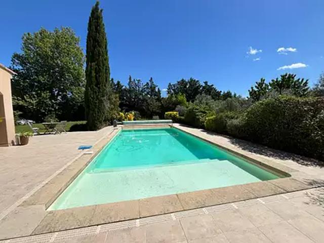 Maison vente à Arles, Noves