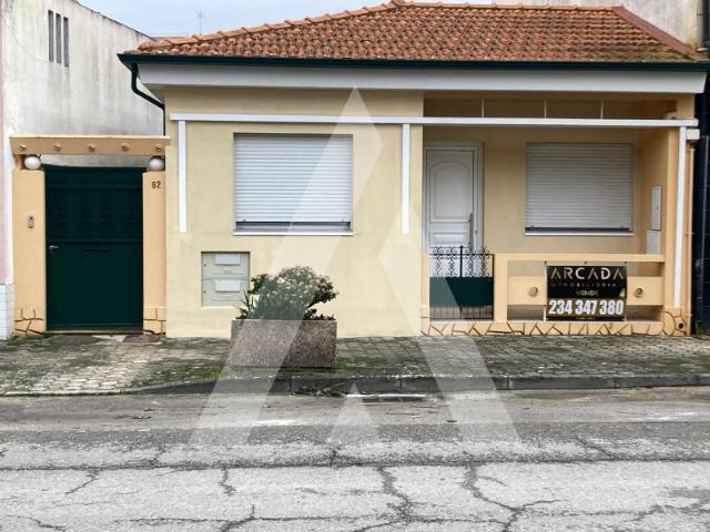 Casa venda em Oliveira Do Bairro, Aveiro