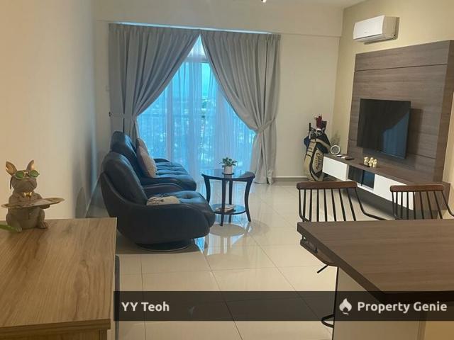 Condominium for sale in Malaka