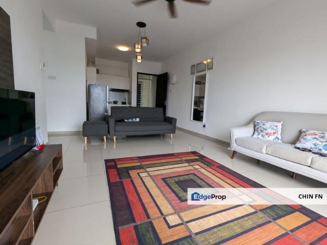 Condominium for rent in Malaka