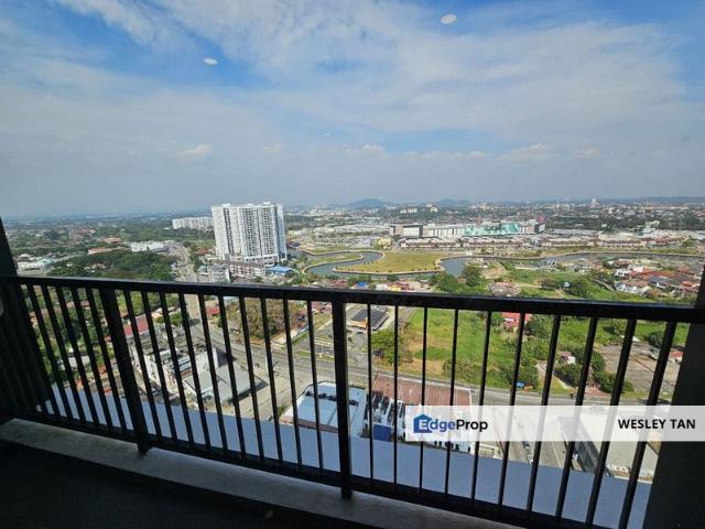 Condominium for sale in Malaka