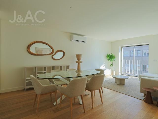 Apartamento alugar em Santo António, Lisboa