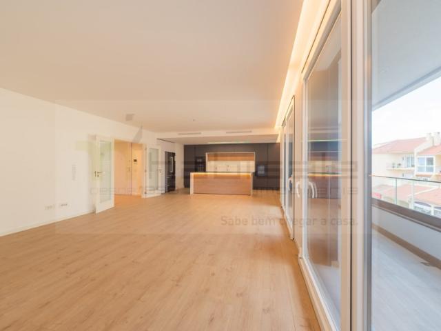 Apartamento venda em Carcavelos, Cascais