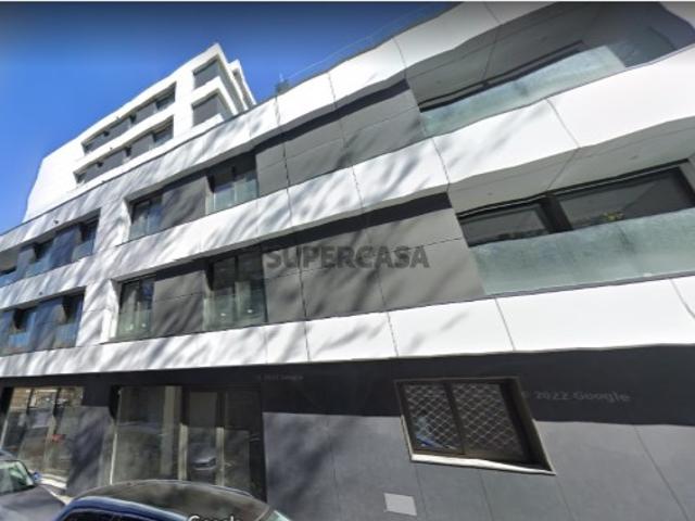 Casa venda em Porto, Lordelo Do Ouro
