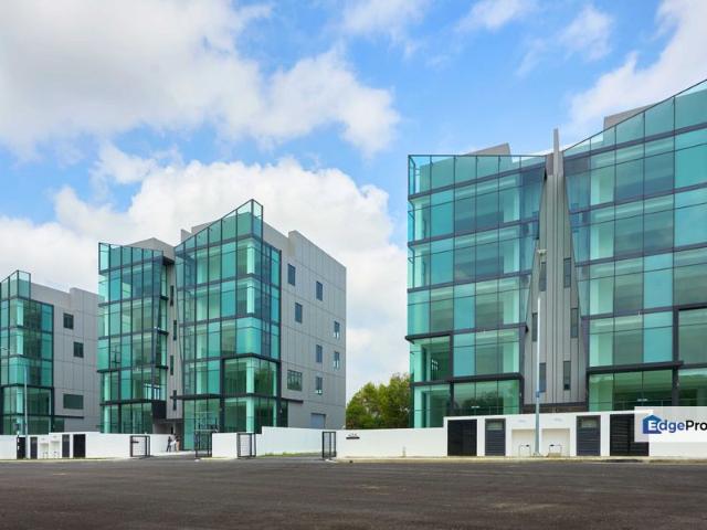 Warehouse for rent in Petaling, Alam Impian