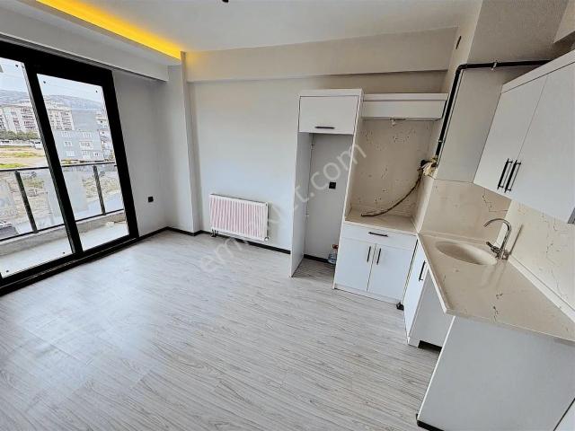 Buca, İzmir içerisinde satılık mülk
