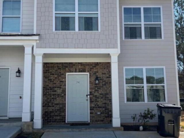 Room for rent in East Point, Fulton County