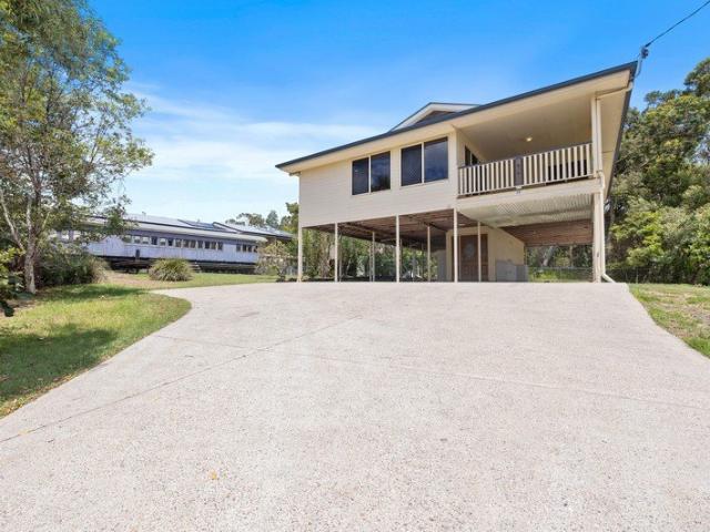 House for sale in Tin Can Bay City, Tin Can Bay