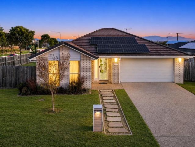 House for sale in Gleneagle, Queensland
