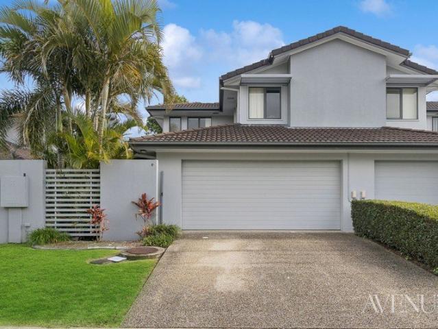 Townhouse for sale in Fernbrook, Queensland