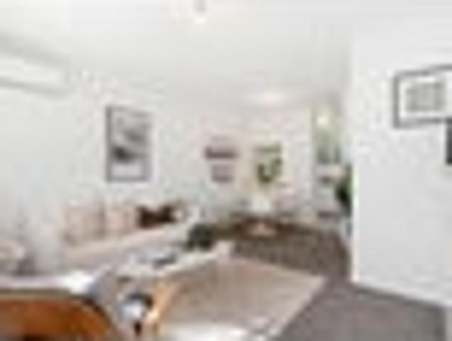 House for sale in Balmoral, Oroua County