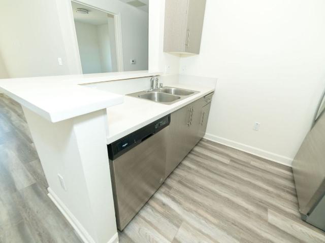 Apartment for rent in Canoga Park, California