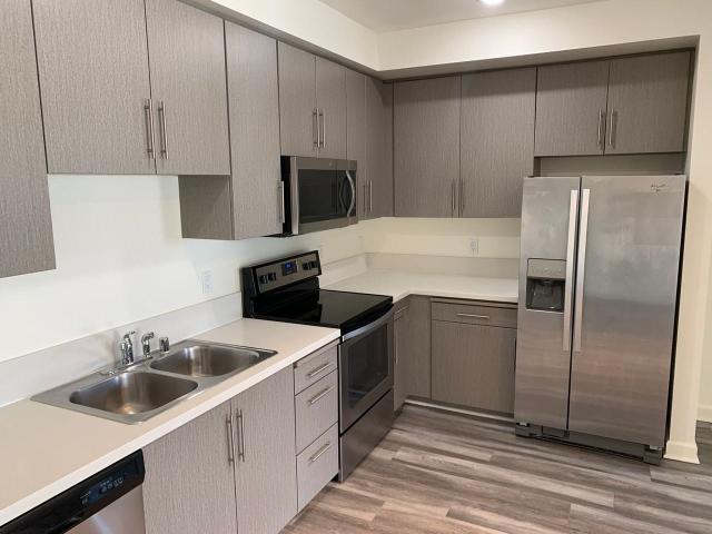 Apartment for rent in Canoga Park, California