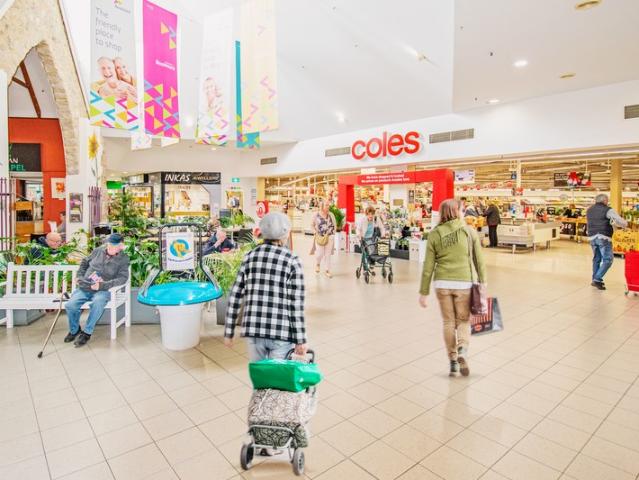 Retail for rent in Bovell, Western Australia