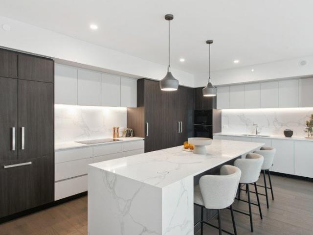 Apartment for sale in Applecross, Western Australia