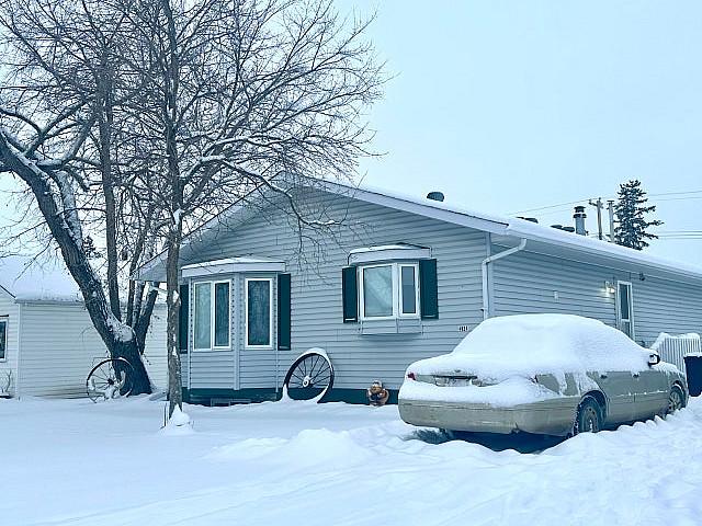 House for sale in Spirit River, Alberta