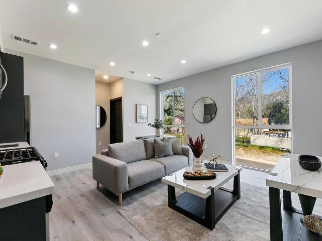 House for rent in Pacoima Neighborhood Council, Canoga Park