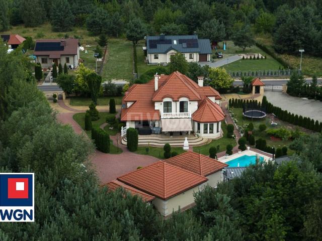Dom na sprzedaż w Latonice, Mazowieckie