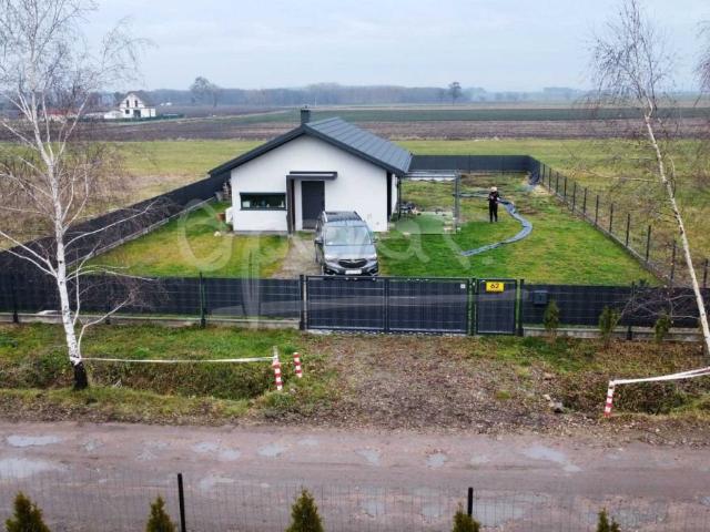 Dom na sprzedaż w Powidz, Wielkopolskie