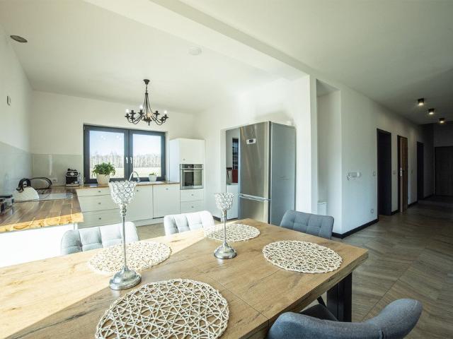 Dom na sprzedaż w Pabianice, Łódzkie