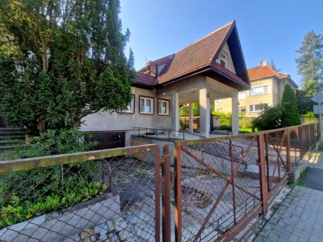 Dom na sprzedaż w Jelenia Góra, Dolnośląskie