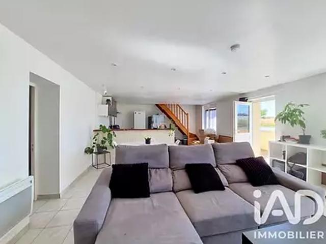 Maison vente à Le Neuillon, Noyers